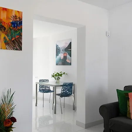 Triton 6 Hébergement de vacances La Santa